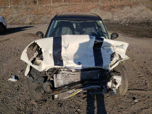 Photo 5 from auction – 2009 MINI COOPER CLU with VIN WMWML33539TN69015