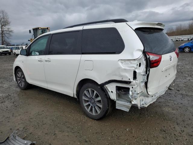 Photo 2 from auction – 2020 TOYOTA SIENNA XLE with VIN 5TDDZ3DC6LS244458