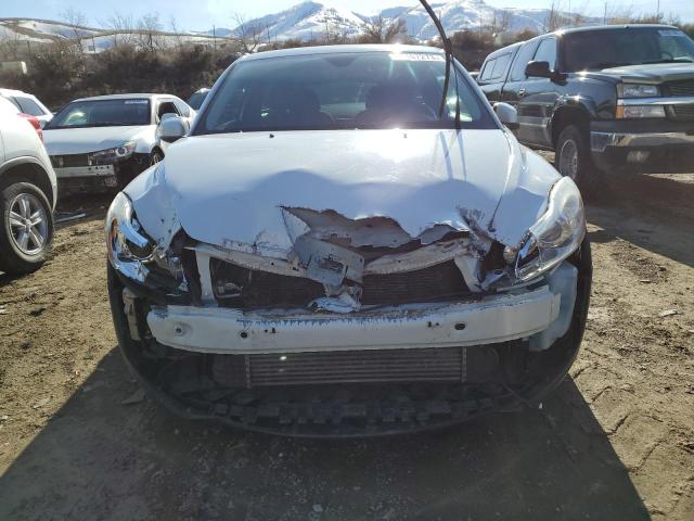 Foto 5 de la subasta – 2011 VOLVO C30 T5 con VIN YV1672MK0B2203906