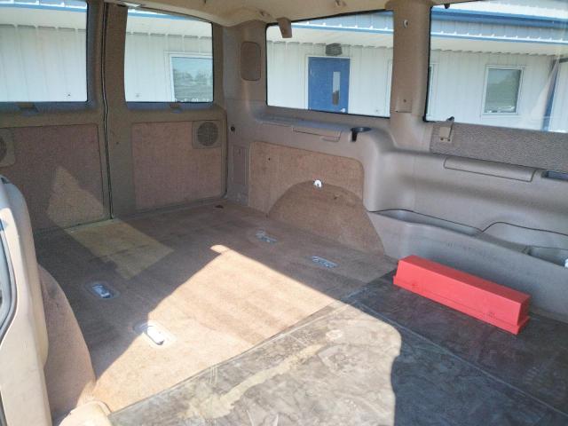 Photo 11 from auction – 2001 CHEVROLET ASTRO with VIN 1GNDM19WX1B118959