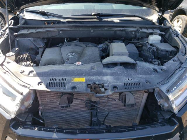 Photo 12 from auction – 2019 TOYOTA HIGHLANDER with VIN 5TDDZRFH8KS996852