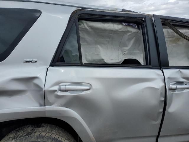 Photo 10 from auction – 2022 TOYOTA 4RUNNER SR with VIN JTEEU5JR4N5251825