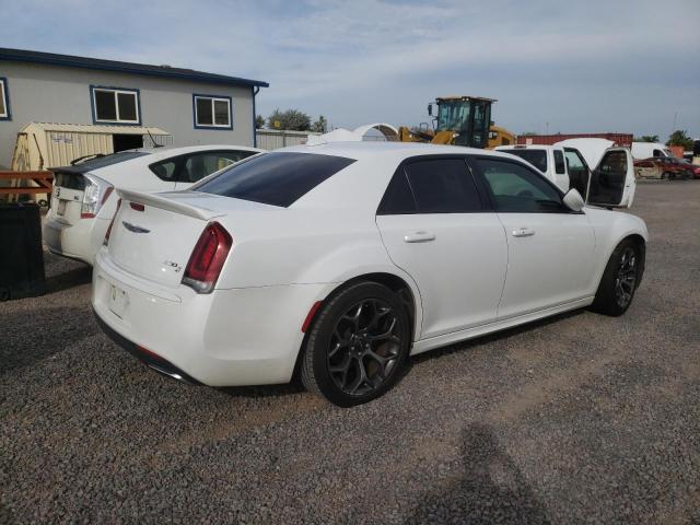 Photo 3 from auction – 2016 CHRYSLER 300 S with VIN 2C3CCABT7GH220344
