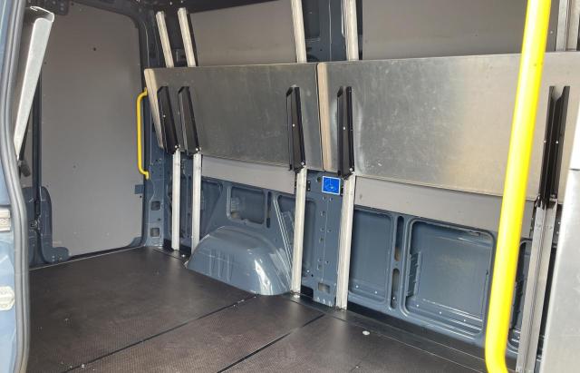 Photo 6 from auction – 2019 MERCEDES-BENZ SPRINTER 2 with VIN WD4PF0CD4KP043719