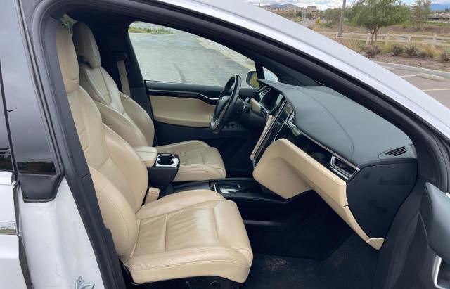 Photo 5 from auction – 2016 TESLA MODEL X with VIN 5YJXCBE20GF016514