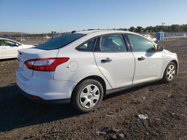 Photo 3 from auction – 2012 FORD FOCUS S with VIN 1FAHP3E28CL423928
