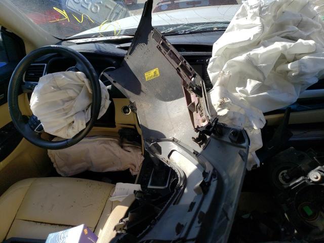 Photo 8 from auction – 2019 TOYOTA HIGHLANDER with VIN 5TDJZRFH9KS564872