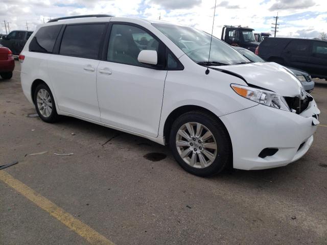 Photo 4 from auction – 2013 TOYOTA SIENNA LE with VIN 5TDJK3DC8DS055030