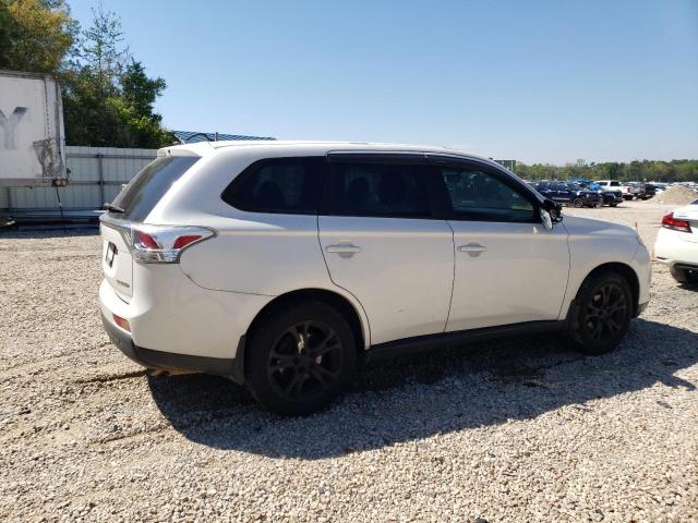 Photo 3 from auction – 2014 MITSUBISHI OUTLANDER with VIN JA4AD3A33EZ011106