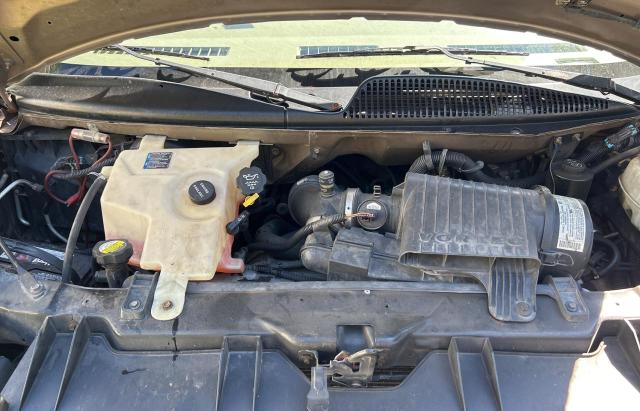 Photo 7 from auction – 2004 CHEVROLET EXPRESS G1 with VIN 1GNFH15T841110202