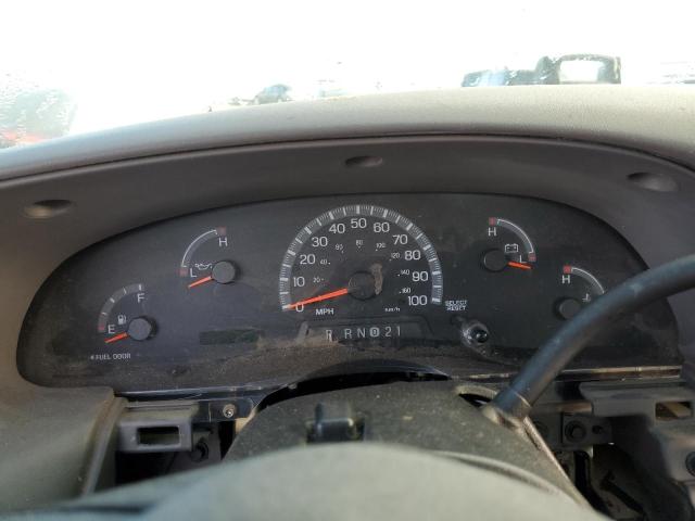 Photo 9 from auction – 2003 FORD F150 with VIN 1FTRF17W03NA94989