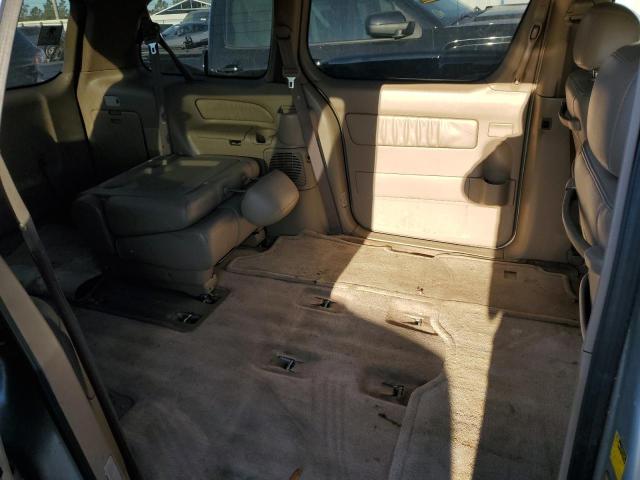 Photo 11 from auction – 2002 TOYOTA SIENNA LE with VIN 4T3ZF13C22U504629