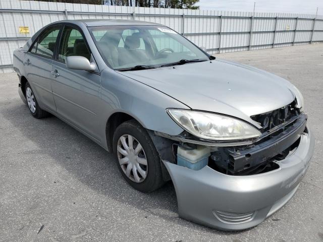 Photo 4 from auction – 2005 TOYOTA CAMRY LE with VIN 4T1BE30K65U559870