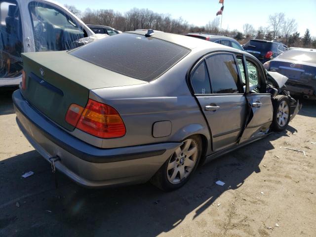 Photo 3 from auction – 2005 BMW 325 XI with VIN WBAEU33435PR15589