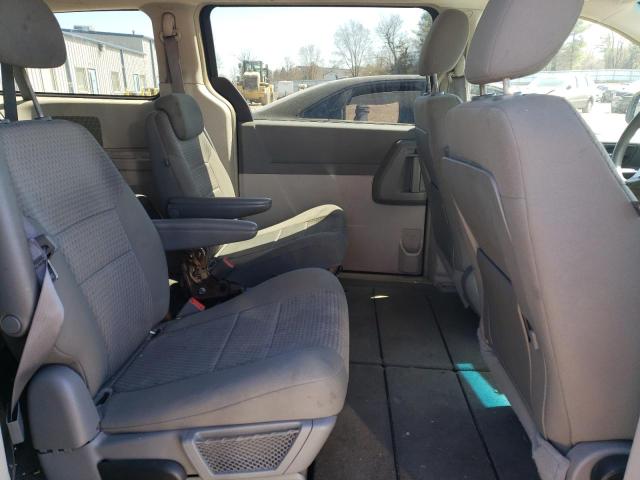 Photo 11 from auction – 2008 CHRYSLER TOWN & COU with VIN 2A8HR44H18R134879
