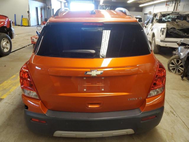 Photo 6 from auction – 2015 CHEVROLET TRAX 1LT with VIN KL7CJLSB5FB236115