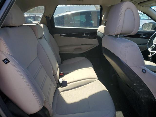 Photo 11 from auction – 2016 KIA SORENTO with VIN 5XYPGDA57GG139252