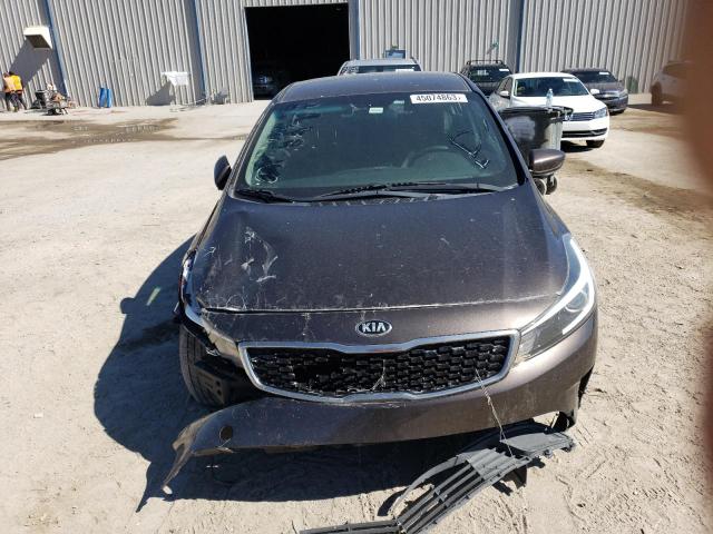 Photo 5 from auction – 2017 KIA FORTE LX with VIN 3KPFK4A75HE112917