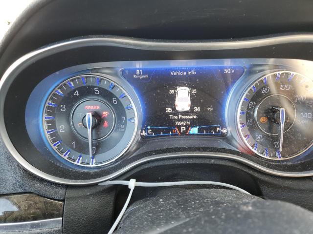 Photo 9 from auction – 2015 CHRYSLER 300C with VIN 2C3CCAEG7FH893776