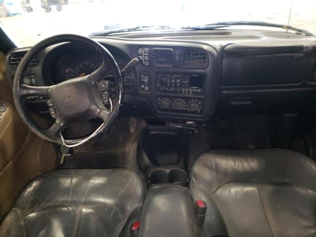 Photo 8 from auction – 2001 CHEVROLET BLAZER with VIN 1GNDT13W012221092