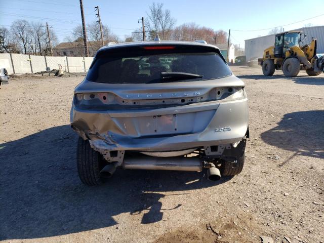 Photo 6 from auction – 2016 LINCOLN MKC PREMIE with VIN 5LMCJ1D93GUJ11615