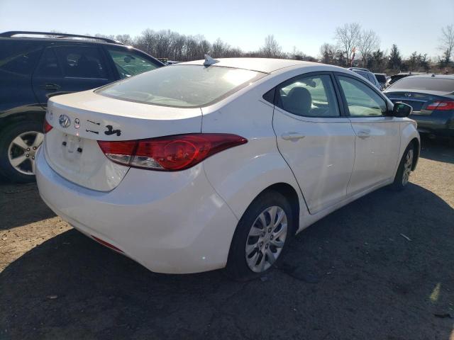 Photo 3 from auction – 2012 HYUNDAI ELANTRA GL with VIN 5NPDH4AE4CH135291
