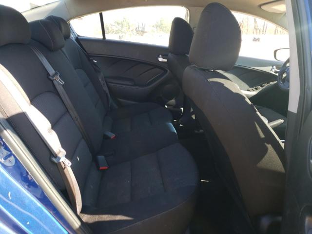 Photo 10 from auction – 2017 KIA FORTE LX with VIN 3KPFK4A74HE019810