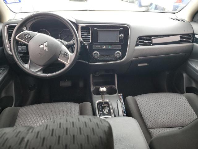 Photo 8 from auction – 2014 MITSUBISHI OUTLANDER with VIN JA4AD3A39EZ010218