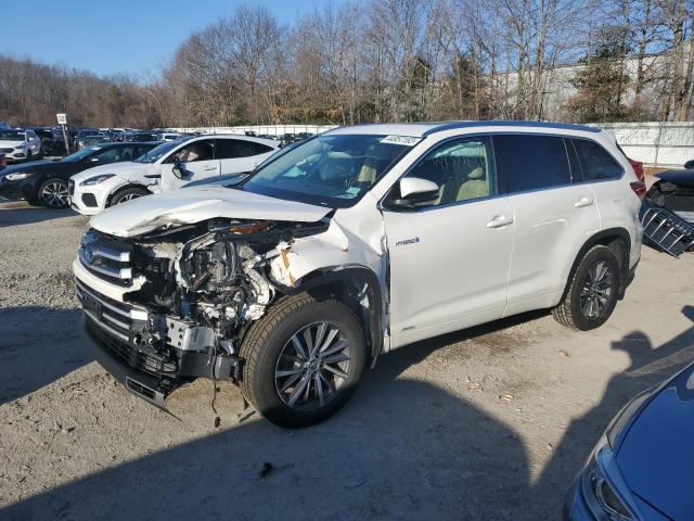 TOYOTA HIGHLANDER 2017 with VIN 5TDJGRFHXHS025160 - Photo from auction