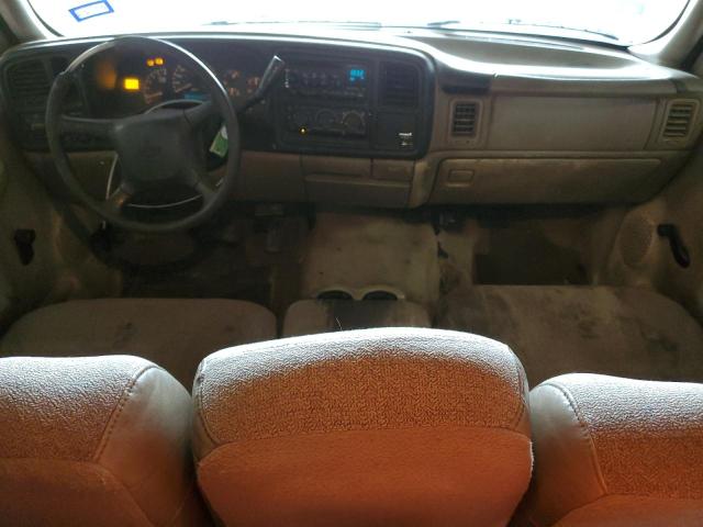 Photo 8 from auction – 2002 CHEVROLET SILVERADO with VIN 2GCEC19V421186599