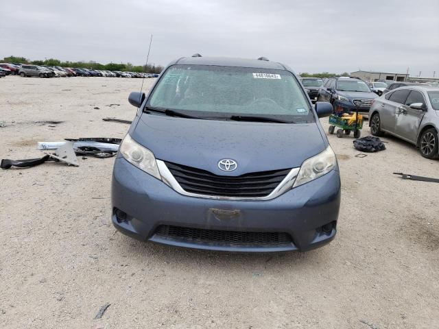 Photo 5 from auction – 2013 TOYOTA SIENNA LE with VIN 5TDKK3DC3DS346717