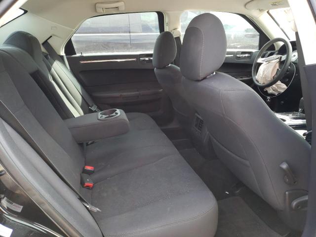 Photo 10 from auction – 2010 CHRYSLER 300 TOURIN with VIN 2C3CA4CDXAH112595