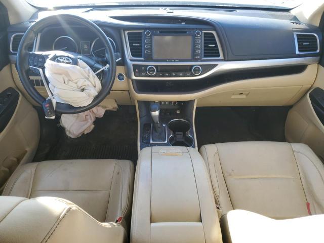 Photo 8 from auction – 2017 TOYOTA HIGHLANDER with VIN 5TDJGRFHXHS025160