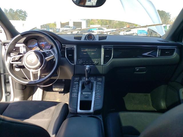 Photo 8 from auction – 2017 PORSCHE MACAN with VIN WP1AA2A54HLB00215