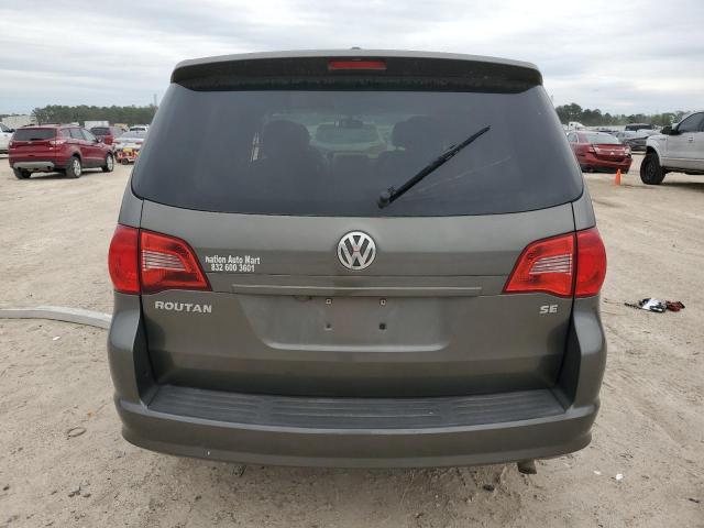 Photo 6 from auction – 2010 VOLKSWAGEN ROUTAN SE with VIN 2V4RW3D16AR231007
