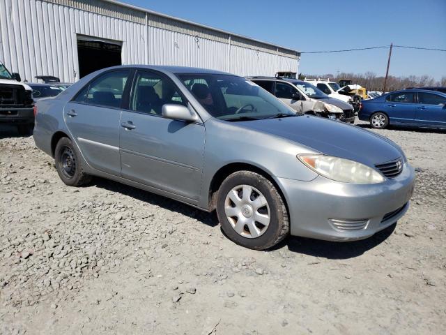 Photo 4 from auction – 2005 TOYOTA CAMRY LE with VIN 4T1BE30K45U607690