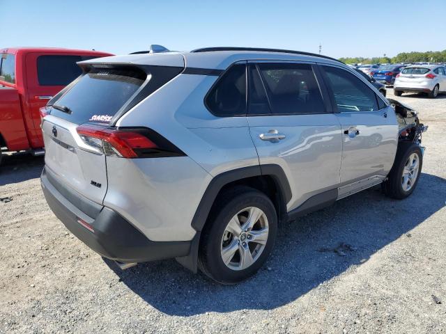 Photo 3 from auction – 2019 TOYOTA RAV4 XLE with VIN 2T3W1RFV3KC014649