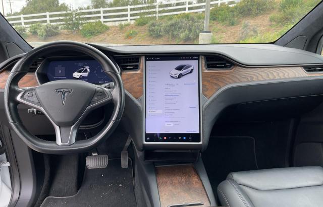 Photo 9 from auction – 2018 TESLA MODEL X with VIN 5YJXCDE20JF143010