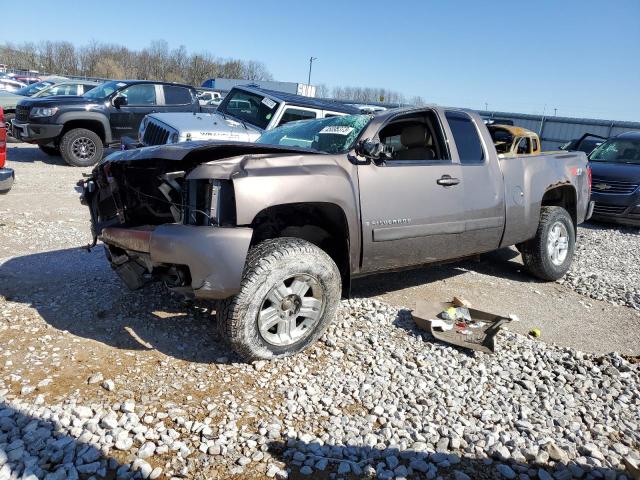 CHEVROLET SILVERADO 2008 with VIN 2GCEK190881135557 - Photo from auction