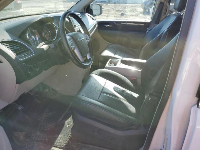 Photo 7 from auction – 2016 CHRYSLER TOWN & COU with VIN 2C4RC1BG6GR205501