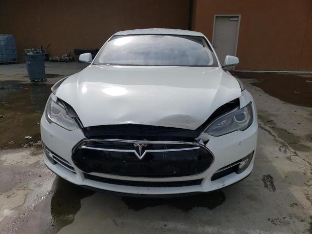 Photo 5 from auction – 2013 TESLA MODEL S with VIN 5YJSA1CG8DFP27639