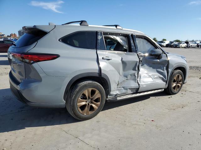 صورة رقم 3 من المزاد - 2022 TOYOTA HIGHLANDER مع VIN 5TDAARAH7NS511364