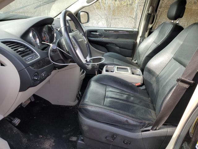 Photo 7 from auction – 2014 CHRYSLER TOWN & COU with VIN 2C4RC1BG9ER325631