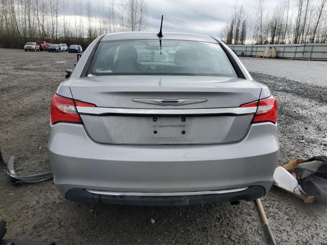 Photo 6 from auction – 2013 CHRYSLER 200 TOURIN with VIN 1C3CCBBB4DN636268