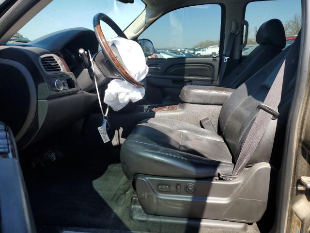 Photo 7 from auction – 2011 GMC YUKON XL D with VIN 1GKS2MEF0BR397235
