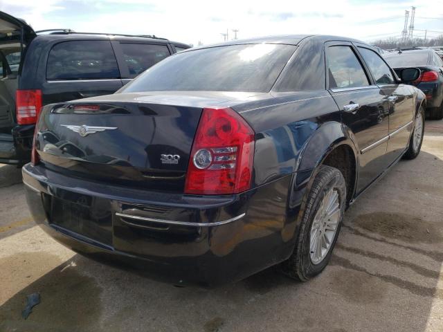 Photo 3 from auction – 2010 CHRYSLER 300 TOURIN with VIN 2C3CA4CDXAH112595