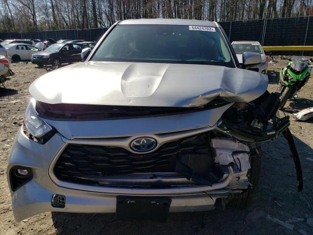 Photo 5 from auction – 2022 TOYOTA HIGHLANDER with VIN 5TDBBRCH2NS558154