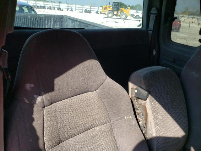 Photo 10 from auction – 1999 FORD F150 with VIN 1FTRX17W4XNB28192