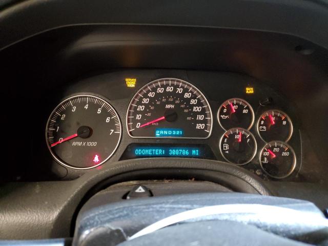 Photo 9 from auction – 2002 GMC ENVOY with VIN 1GKDT13S622402502