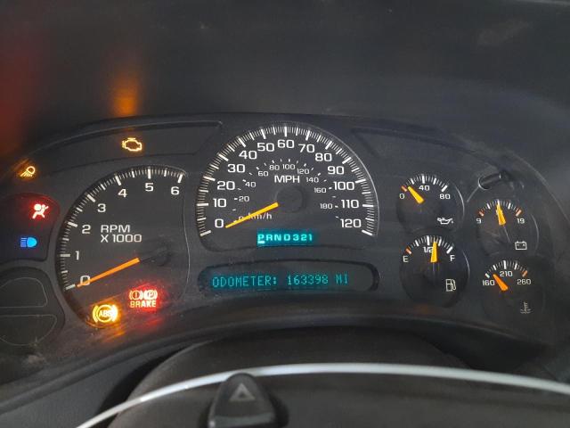 Photo 9 from auction – 2005 CHEVROLET SILVERADO with VIN 1GCEC14V35E305723